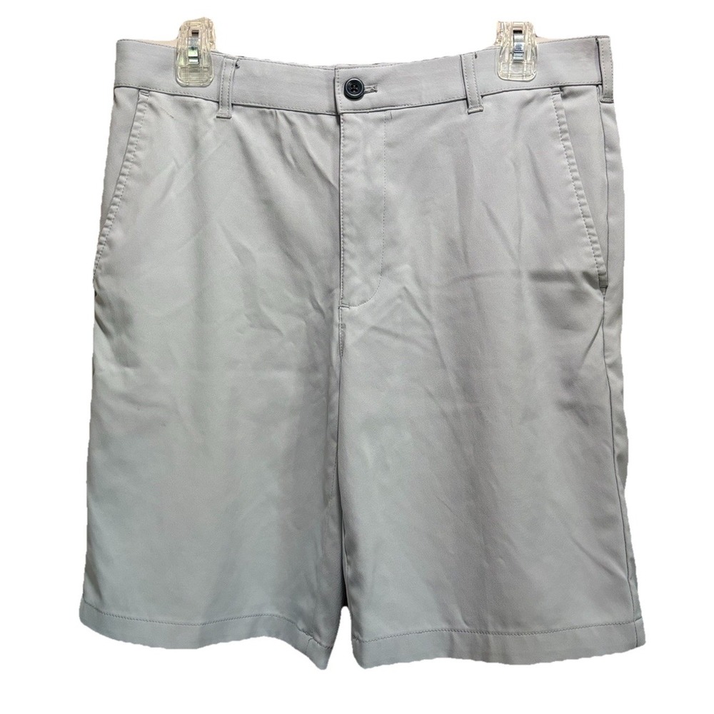 IZOD Golf Chino Shorts Light Gray Size 32 Zip Pockets Mid‎ Rise Logo Lightweight